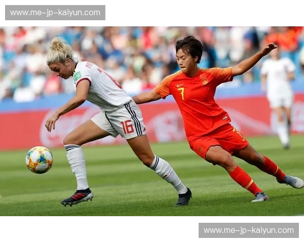 荣耀与梦想的铁血交响：德国女足与丹麦女足的欧洲巅峰战纪